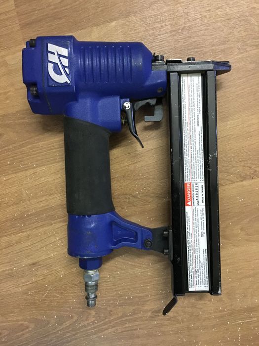 Pistolet gwoździarka stanley ch z USA do kompresora