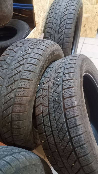 Продам зимние шины Petlas Explero 235/60 R 18
