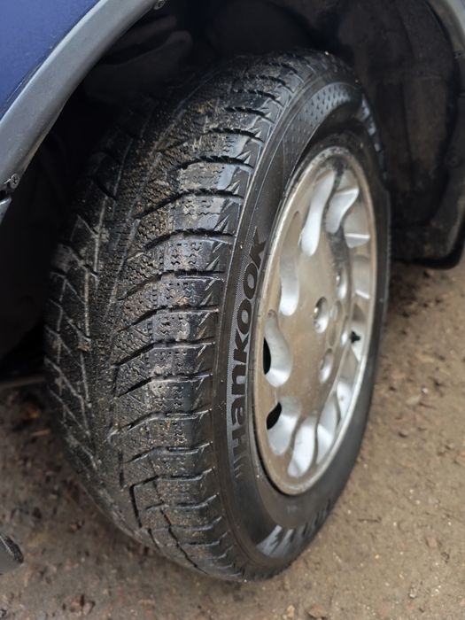 daihatsu sirion 1.0 gaz/ Automat