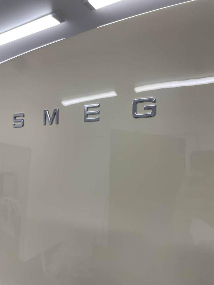 2023 р. 70 см ширина Ціна ТОП СТАН НОВОГО холодильник SMEG FAB38RCR5