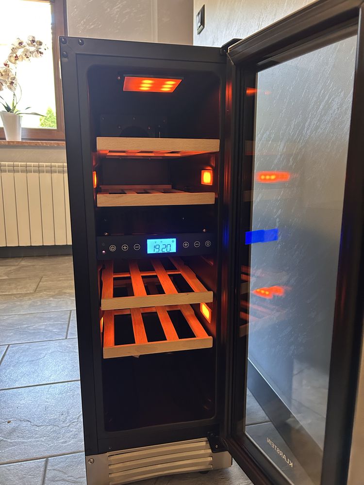 Vinovilla 17 built-in duo onyx edition chlodziarka do wina
