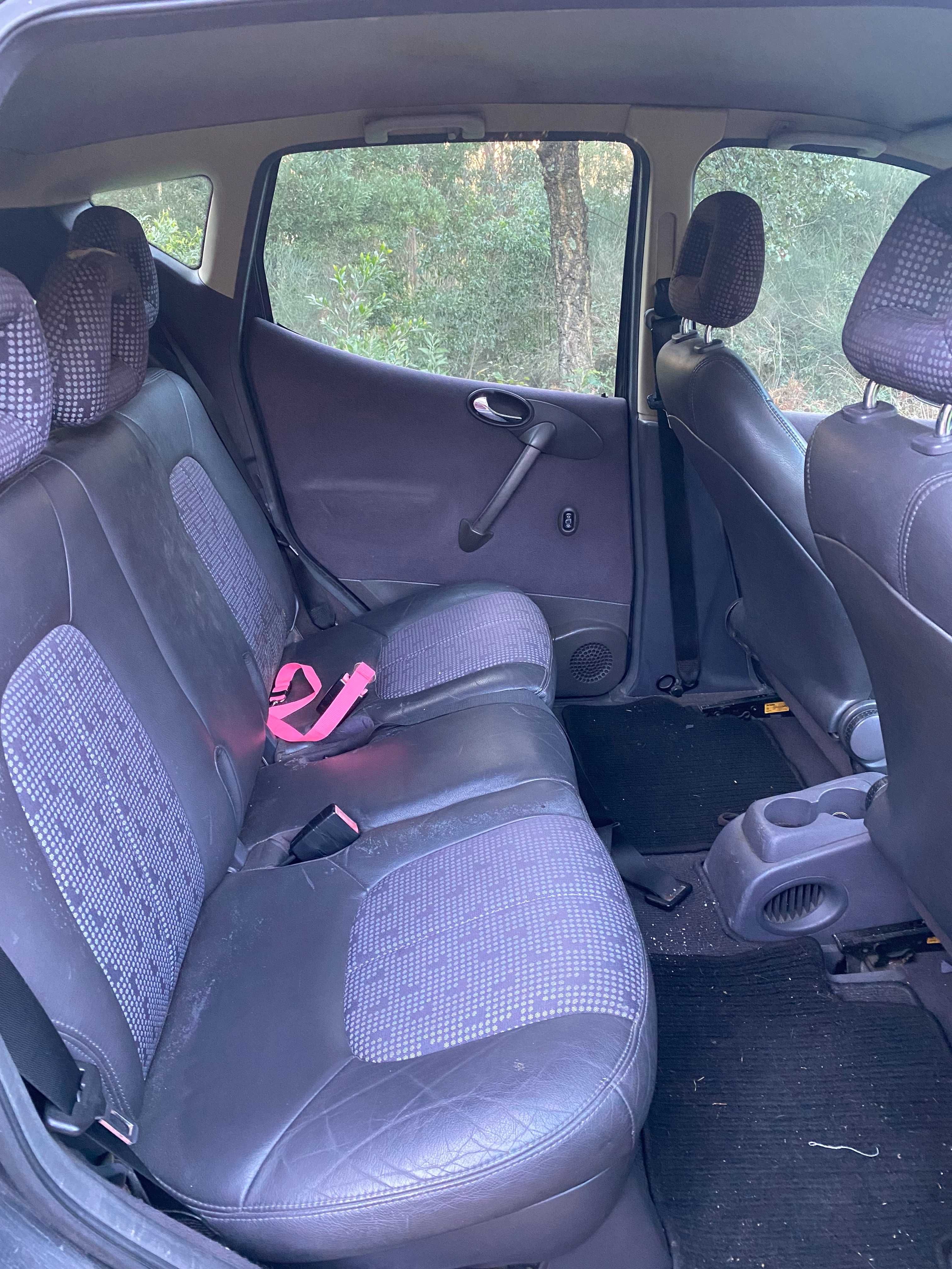 Mercedes-Benz A160 Ano 2000