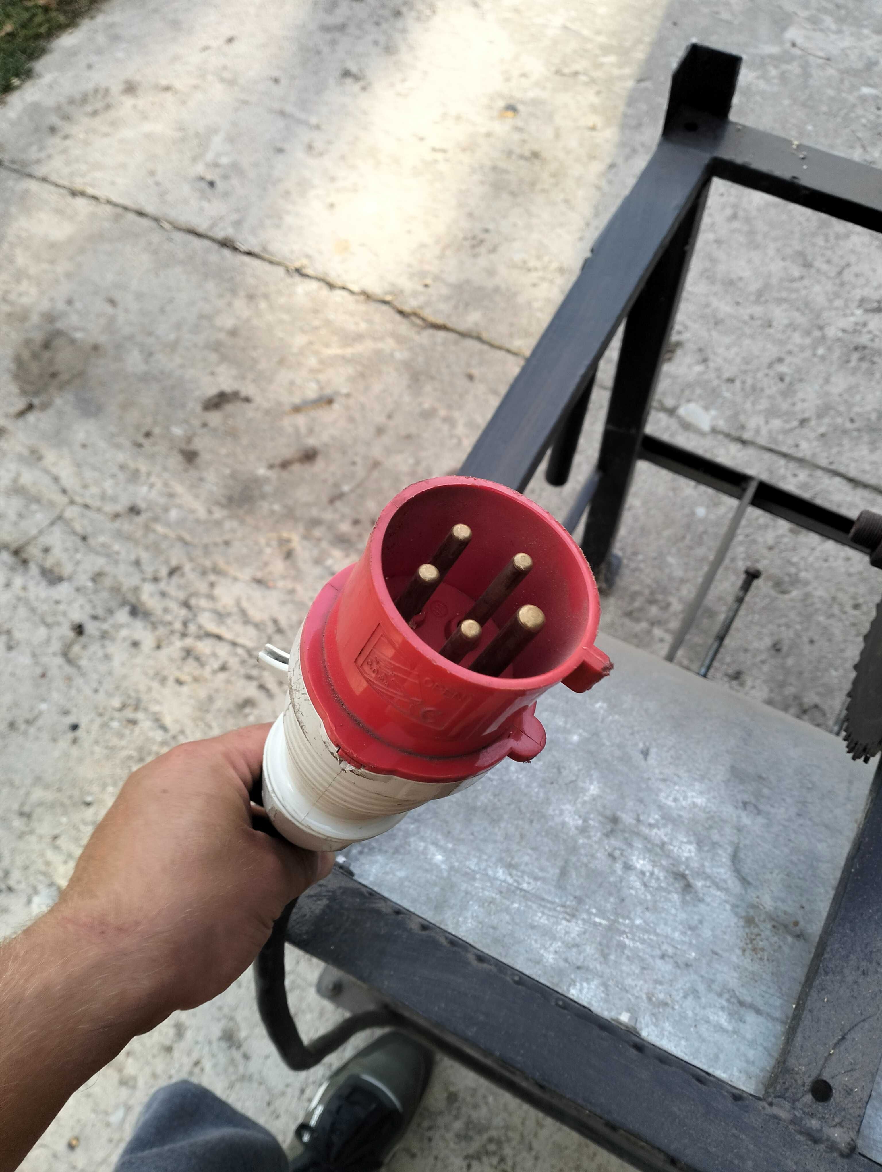 Krajzega 2,2 KW Oś 32mm