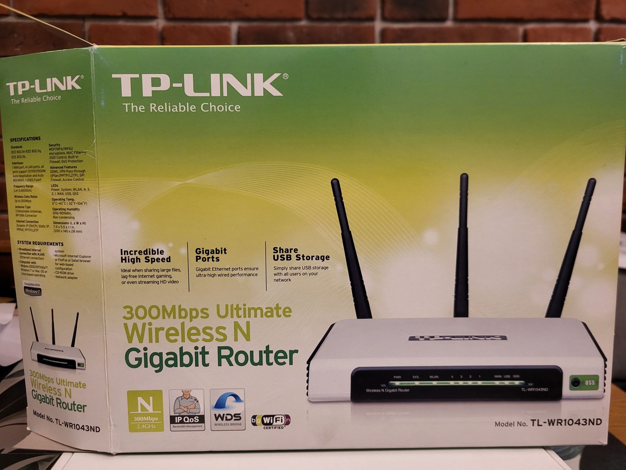 TP LINK Router kolor biało czarny, model TL - WR1043ND