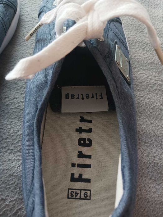Trampki Manufaktured by FIRETRAP London W3, rozm.43