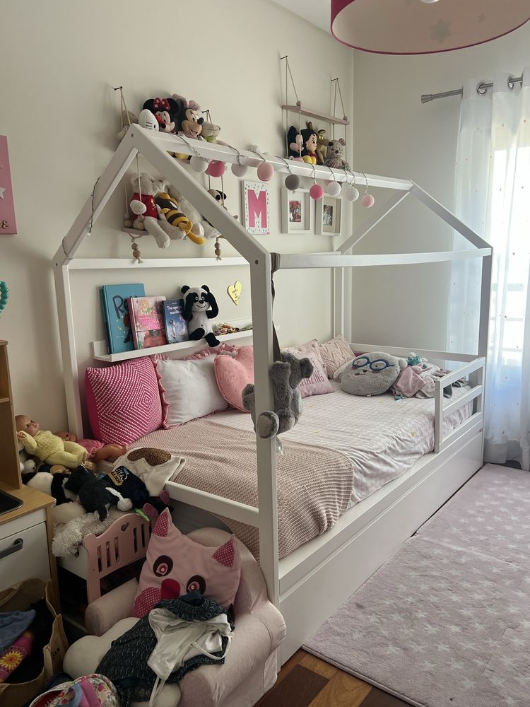 Cama dupla  com gaveta feita à mão