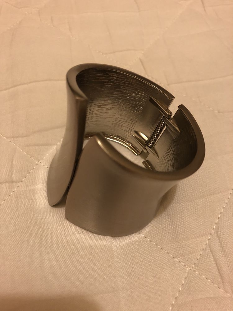 Pulseira metálica