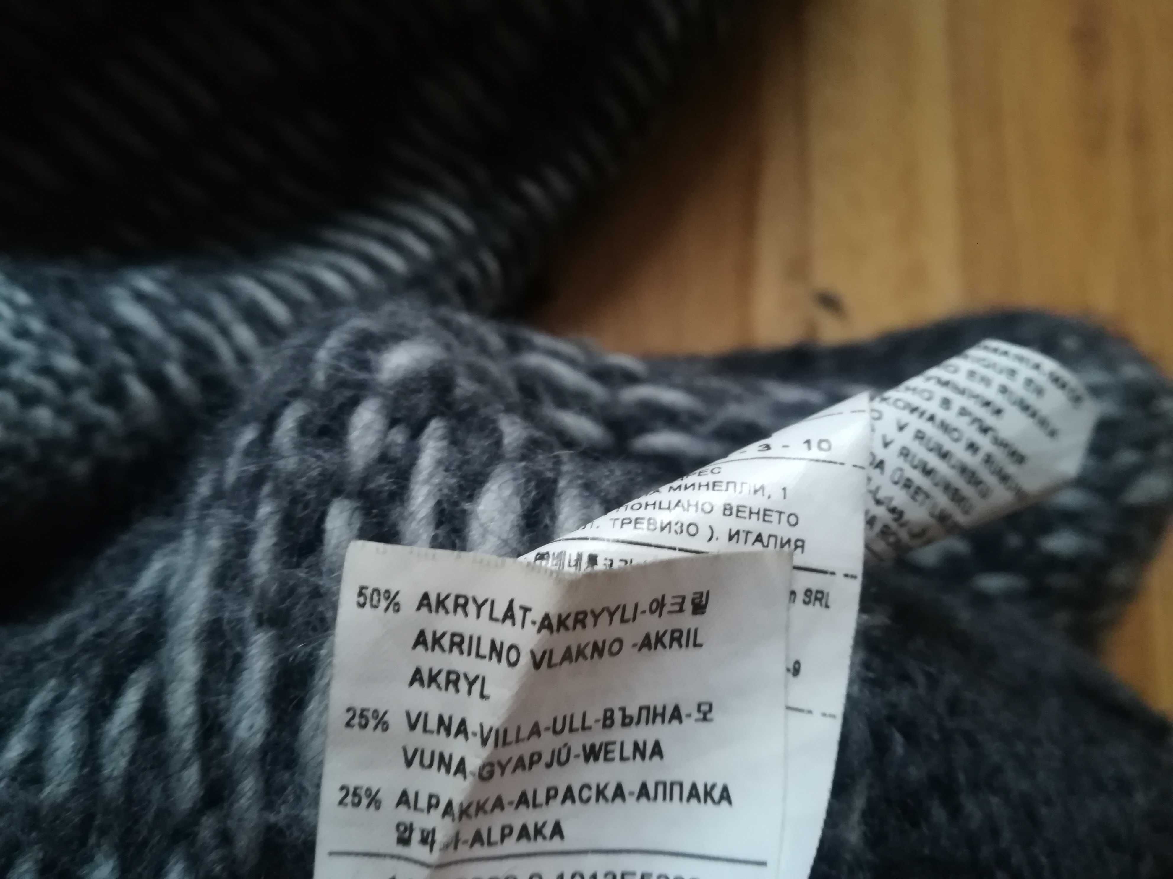 Ciepły długi sweter damski Benetton stan bdb tylko 19 zł M