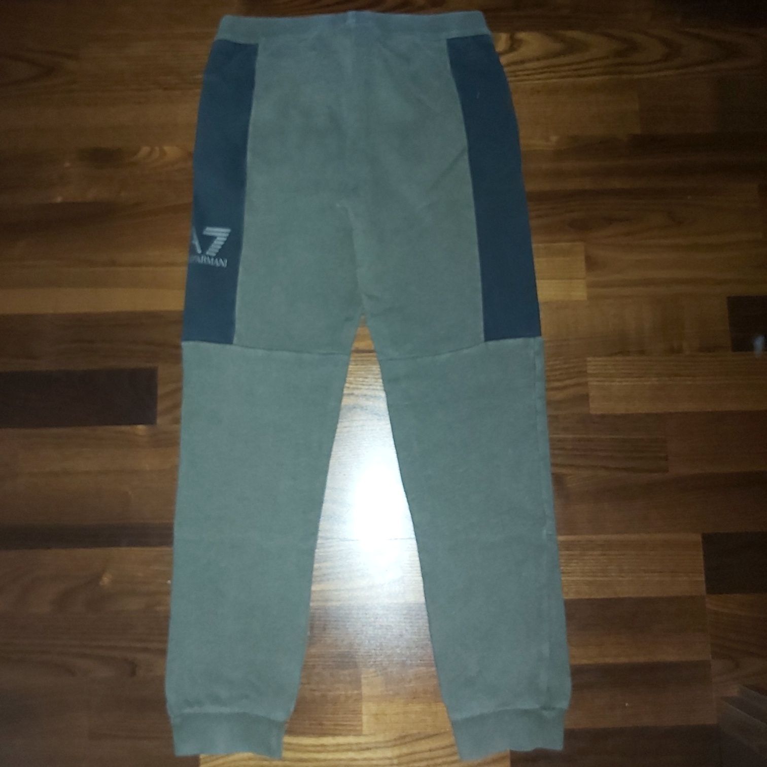 Spodnie dresy Emporio Armani rozmiar 160 cm