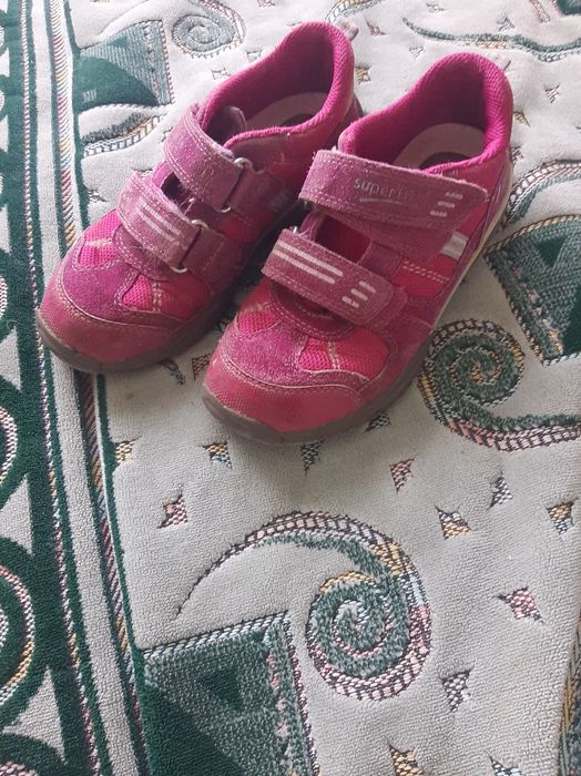 Осінні кросівки суперфіт 32,розмір.