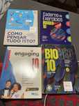 Manuais e caderno atividades 10 ano