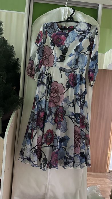 Плаття вечірнє-легке