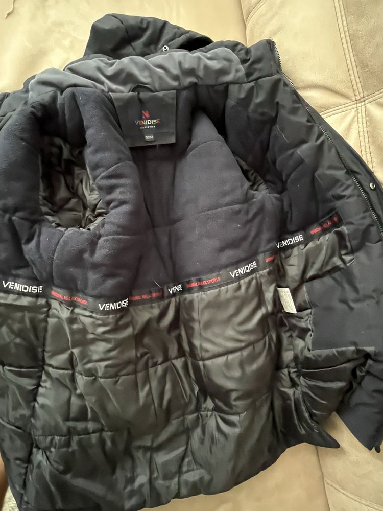 Продам зимову куртку Venidise