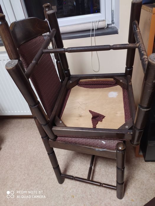 Solidne Krzesła drewniane z obiciem 5sztuk