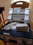 Commodore Amiga 600 w kartonie Świetnie zachowana 1200