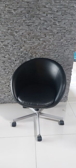 Fotel kubełkowy styl ikea