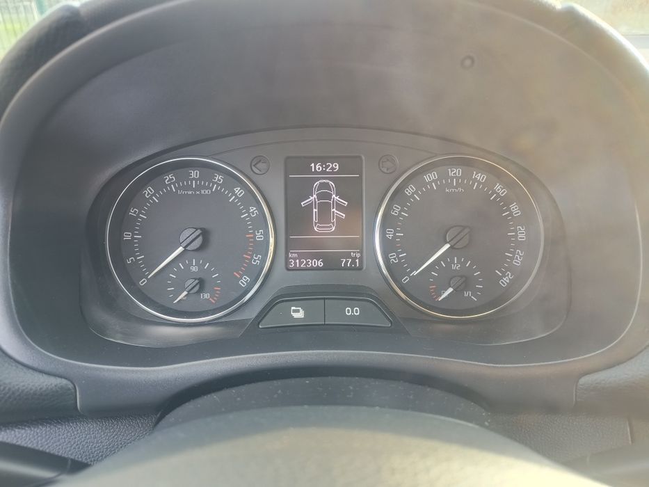 Skoda Fabia 1.6 Tdi 2013 rok
