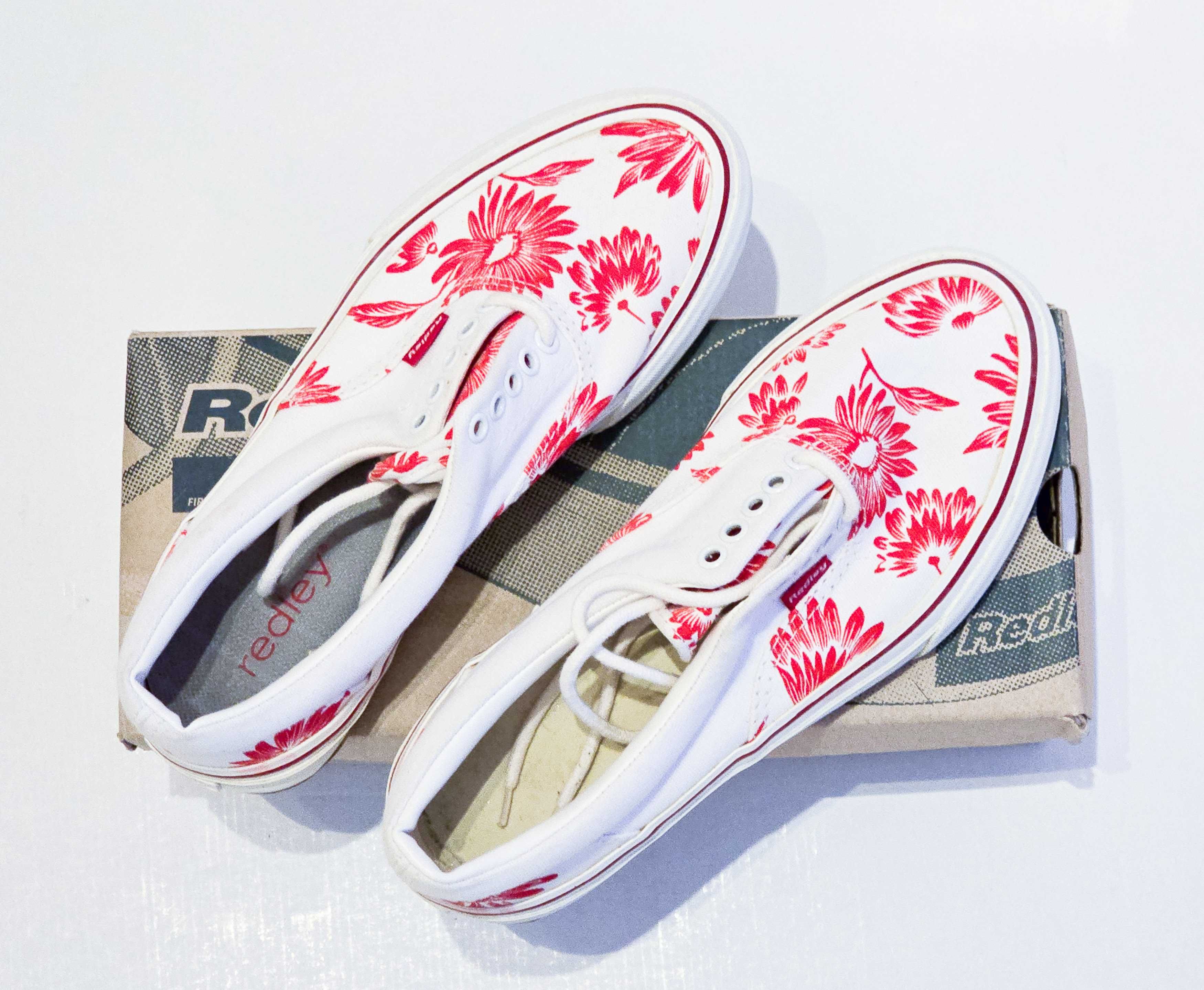 Tenis Redley 40 NOVOS