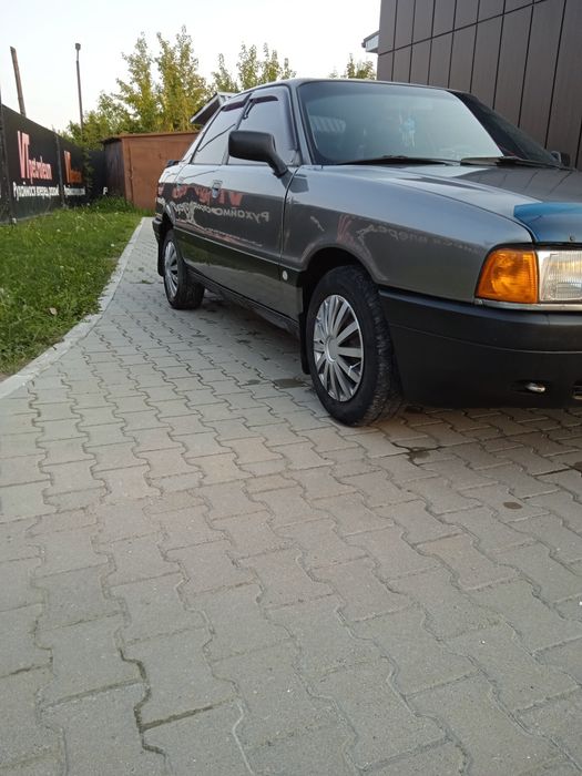 Продам Ауді 80 б3
