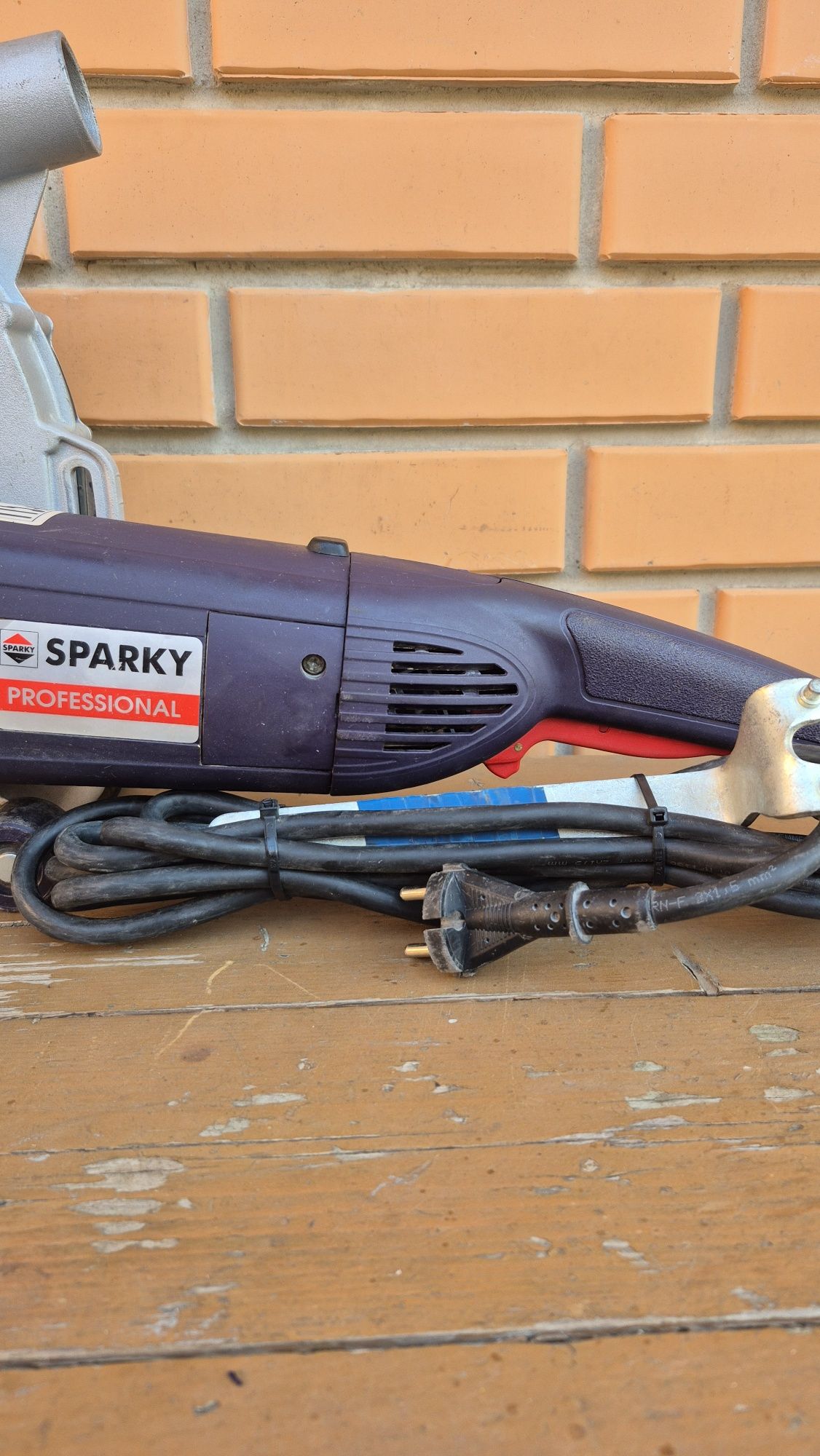 Штроборез SPARKY PROFESSIONAL FKВ653.Состояние близко к новому.2.5кВт.