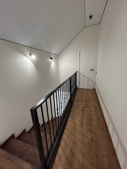 Продаж ТаунХаусу  з ремонтом та меблями