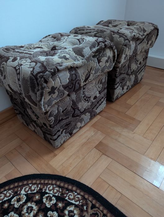 Pufy tapicerowane miękkie kpl. 2 szt.