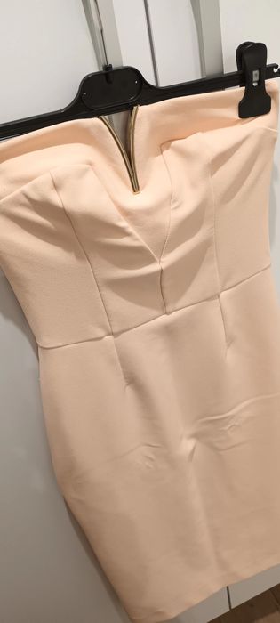 Piękna sukienka  RIVER ISLAND