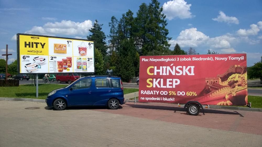 Mobilne przyczepy reklamowe Reklama mobilna Poznań Lawety WYBORY 2025