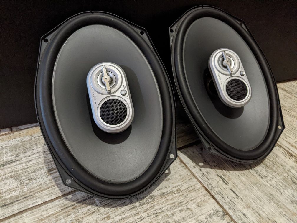 Infinity REF 9603IX, овалы динамики в авто.