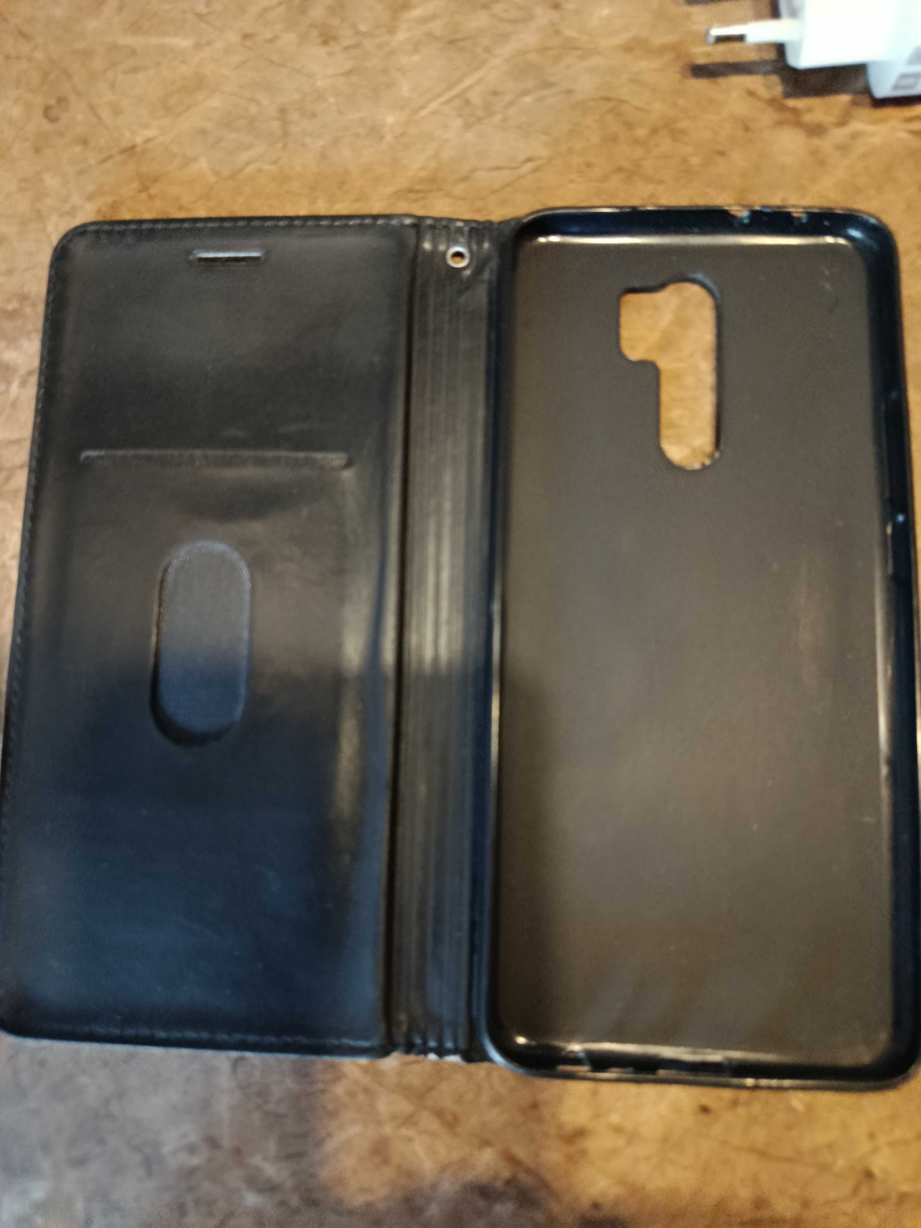 Продам смартфон Xiaomi redmi 9 4/64