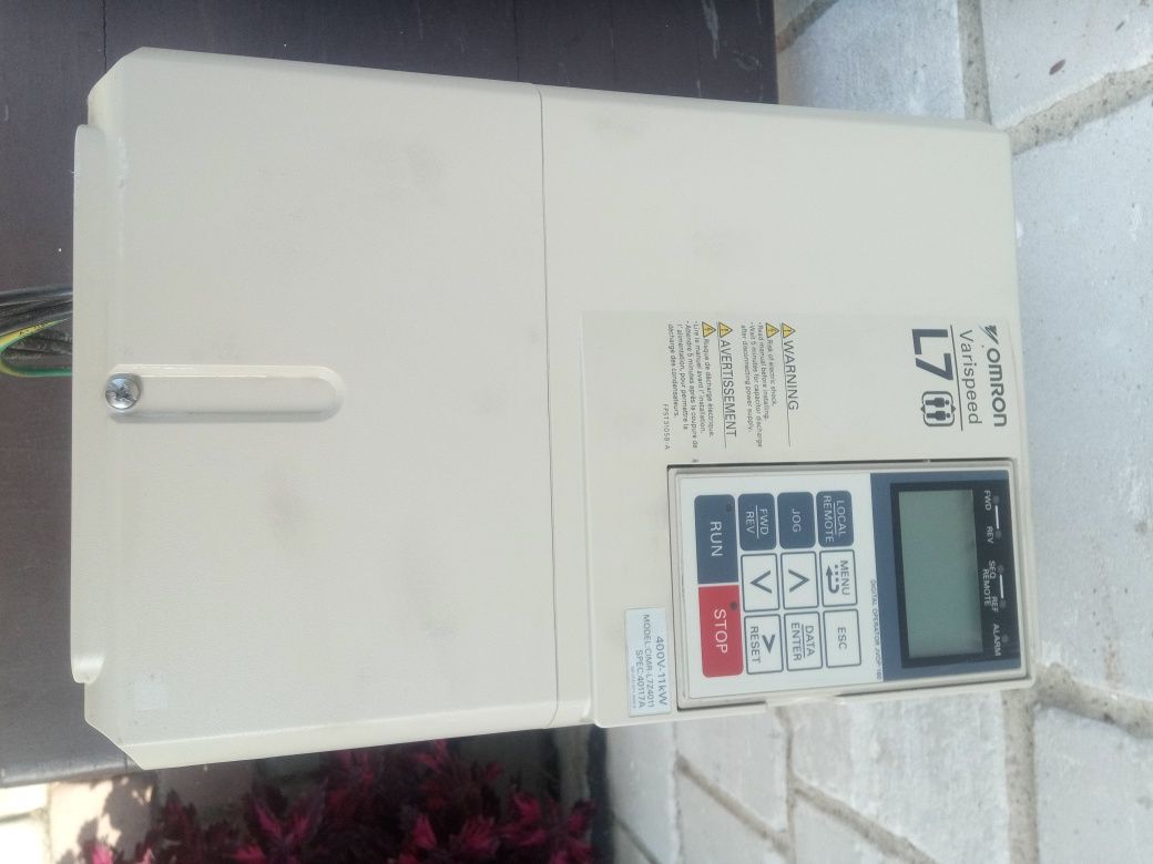 Falownik omron L7