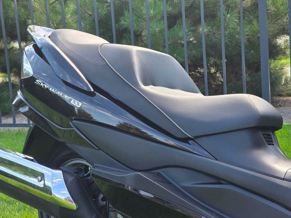 Макси скутер  SUZUKI SKYWAVE 250SS Щойно з Японії Ідеал в Арт Мото