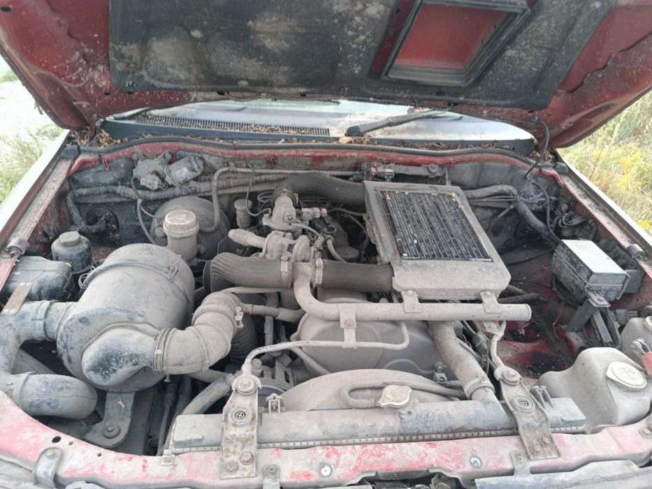 розборка запчастини Mitsubishi L200 Мітсубісі Л200 1996-2007 2,5 диз.