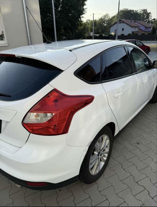 Ford focus 2011r