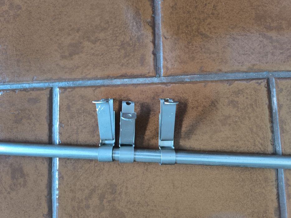 Suporte para cortinas extensível