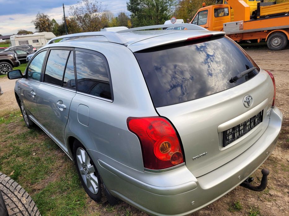 Toyota Avensis 2.2 D-4D Prestige Premium