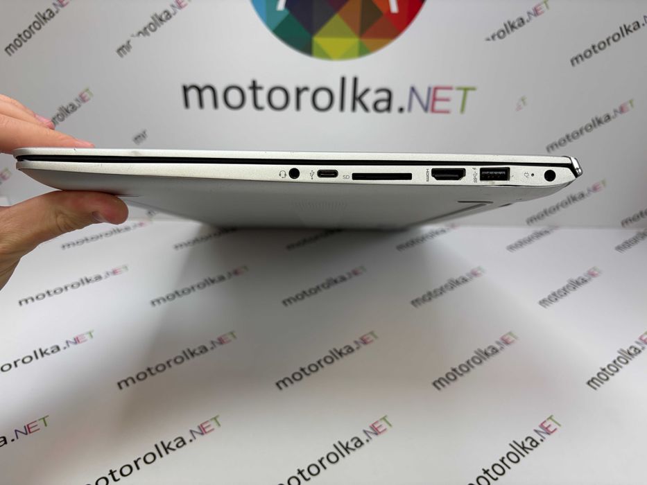 Ноутбук HP Envy 15t-as100 15,6" FullHD/i7-7500U/16GB/128 SSD