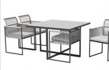 Mesa com 4 cadeiras exterior