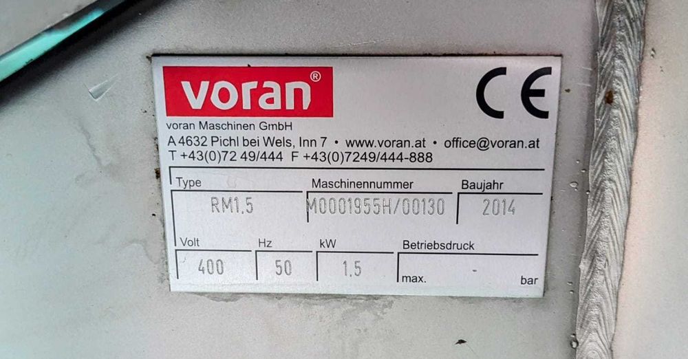 Prasa hydrauliczna, koszowa do tłoczenia soku z owoców.