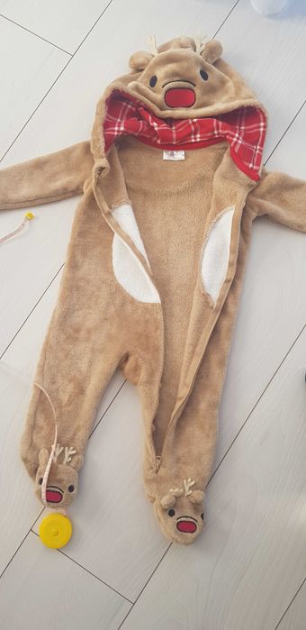 Pajac na Boże Narodzenie świąteczny renifer r.74