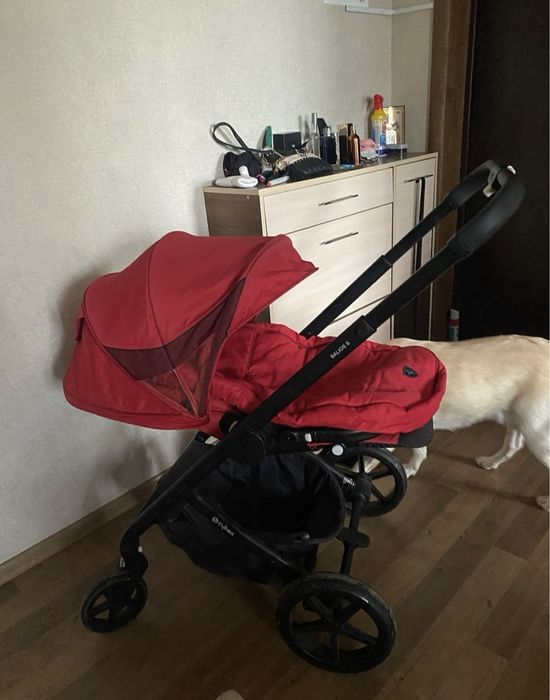 Cybex Cloud Q + база ISOFIX — ідеальний стан!