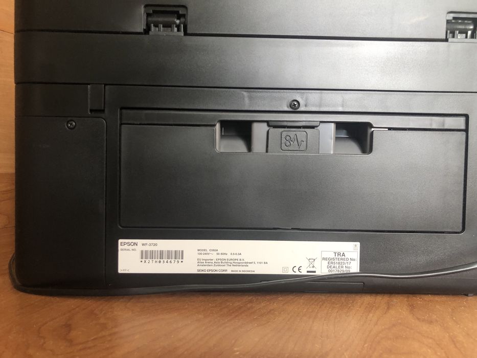 Продам кольоровий БФП Epson workforce pro wf-3720 с СНПЧ