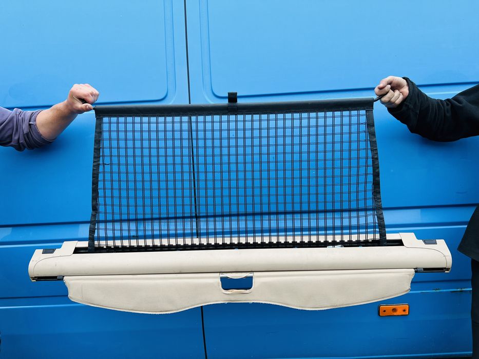 BMW E46 Шторка в Багажник Универсал Туринг е46 Бежева Бежвый цвет