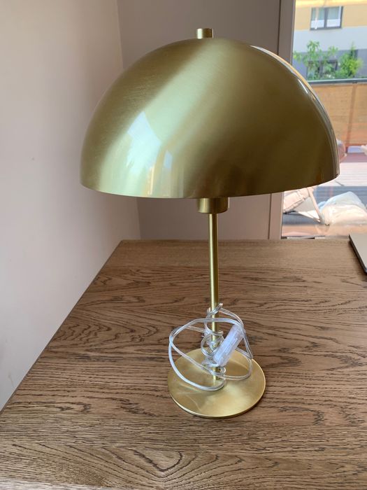 Lampa stołowa na komodę Westwing złota nowa!