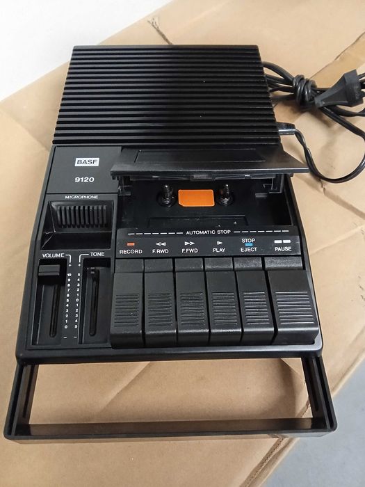 Leitor/Gravador de Cassetes BASF - Vintage