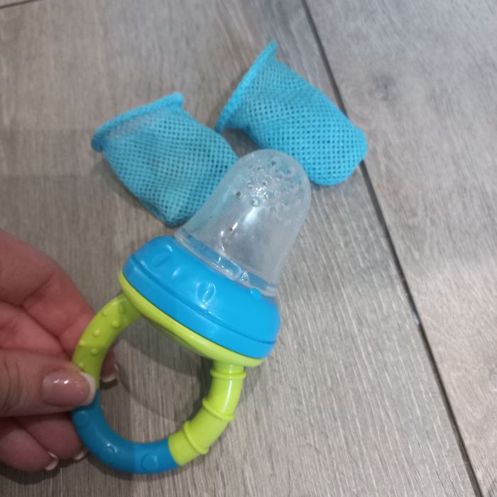 Gryzak miseczka pojemnik dla dzieci