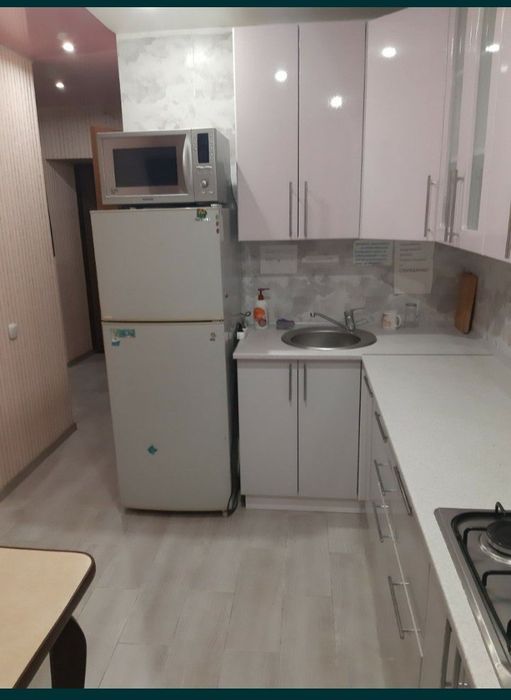 Подобово-погодинно 1к.кв. Корабельний район 700 грн