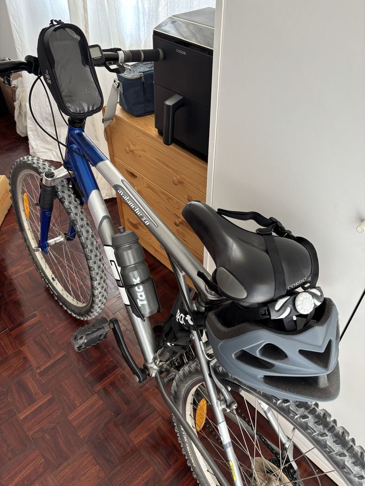 Bicicleta BTT roda 26 Avalanche 3.0 + acessorios