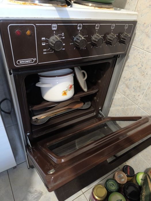 Piecyk kuchenka elektryczna wromet sprawna!!!
