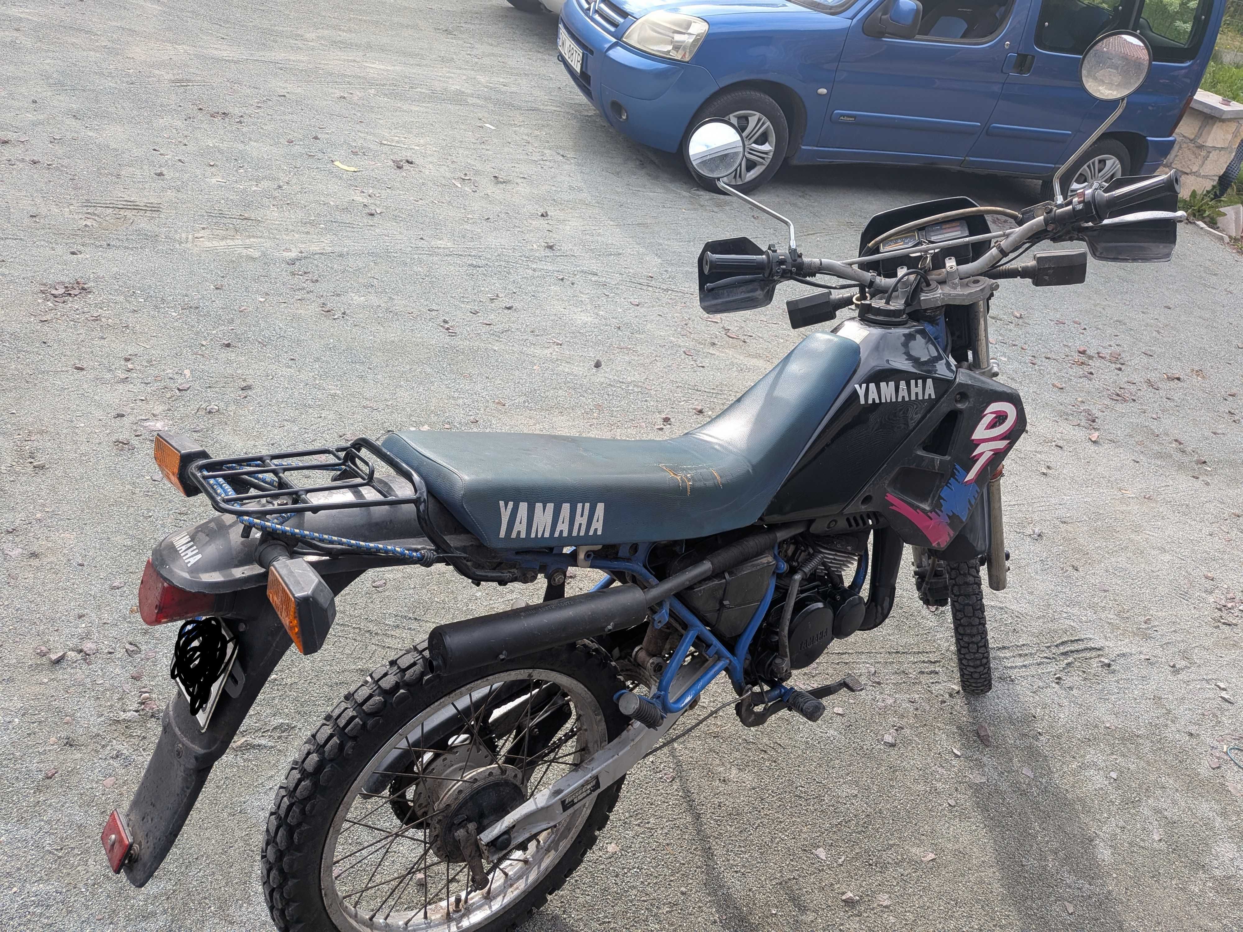 Yamaha dt 80     .